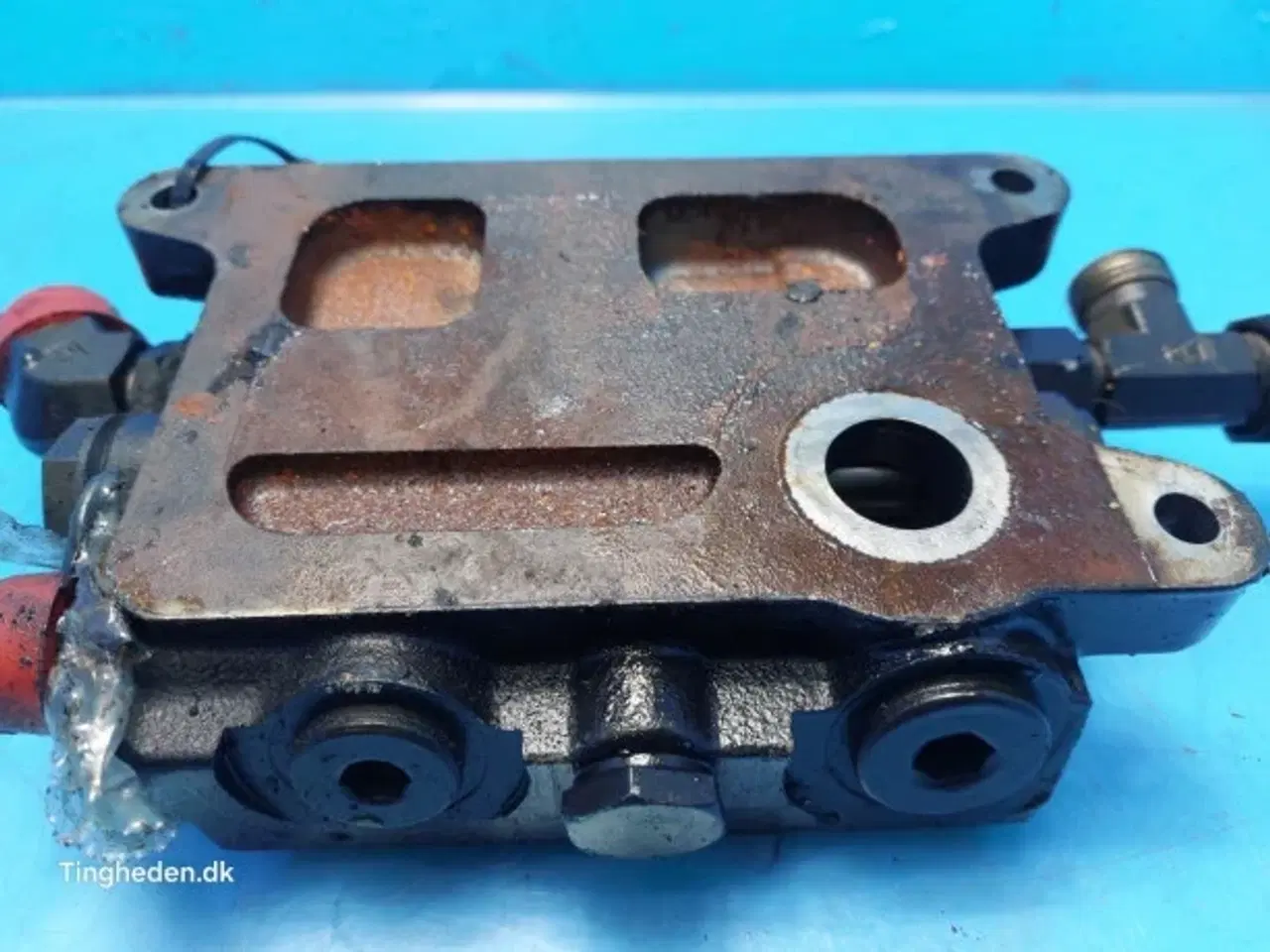 Billede 7 - New Holland T6 Hydraulikventil 84142195