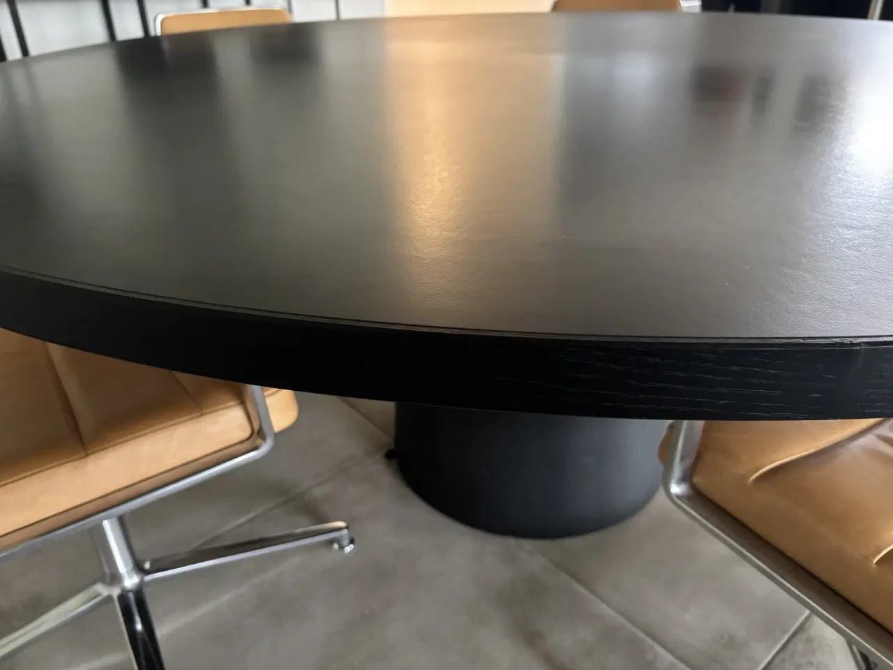 Billede 4 - Moooi Container Table - rundt spisebord Ø 180 cm
