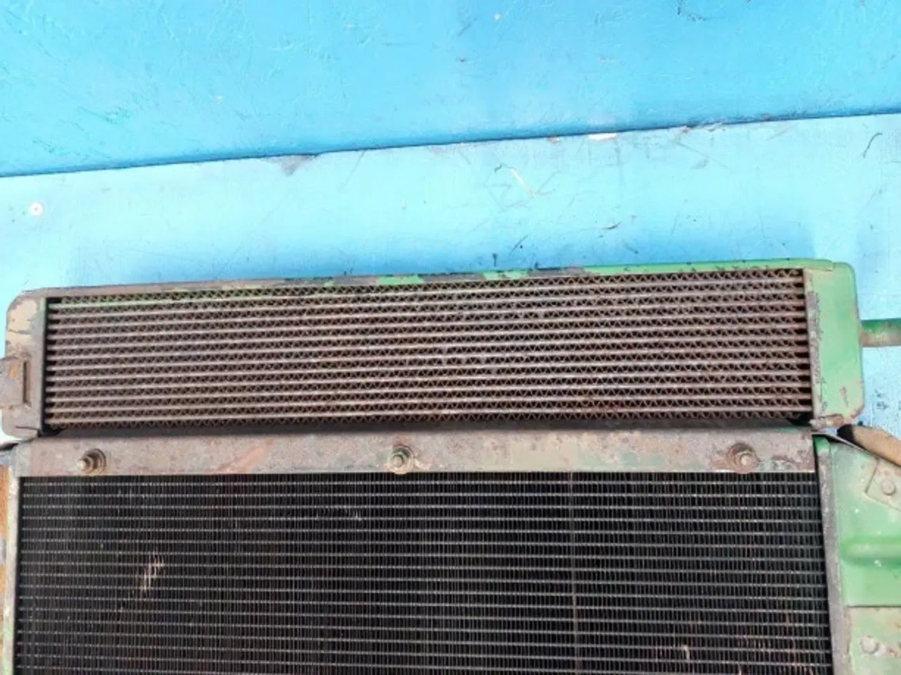 Billede 3 - John Deere 3130 Køler og oliekøler AT26474