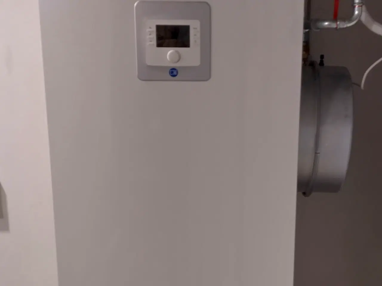 Billede 4 - Bosch compress 6000 9 aw luft til vand varmepumpe