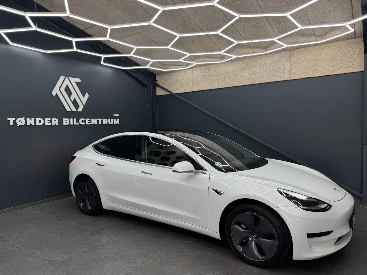 Billede 2 - Tesla Model 3  Standard Range+ RWD