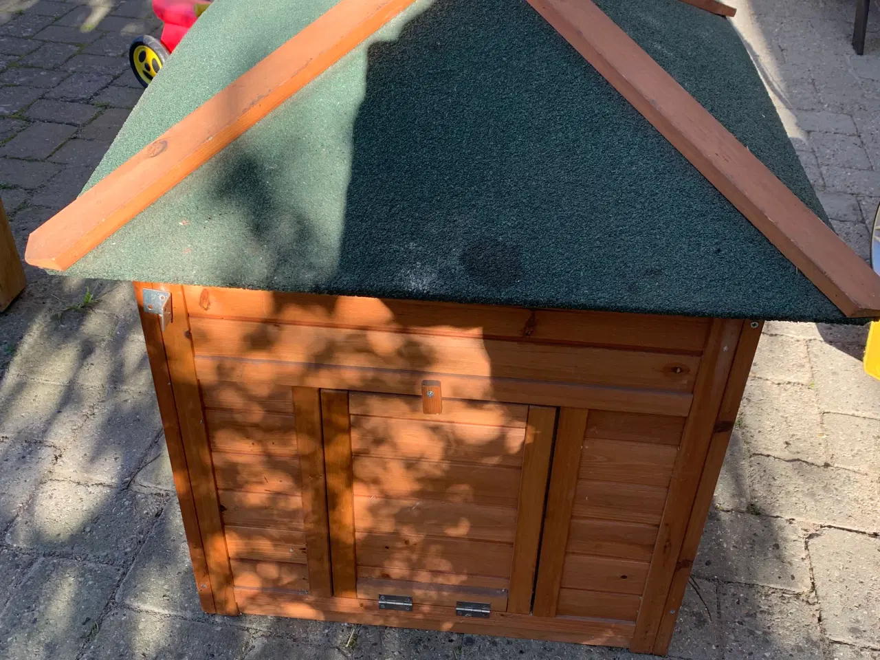 Billede 2 - Hønsehuset til salg 
