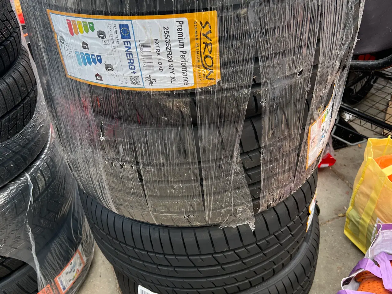 Billede 2 - Syron XL Premium performance 255/35/20