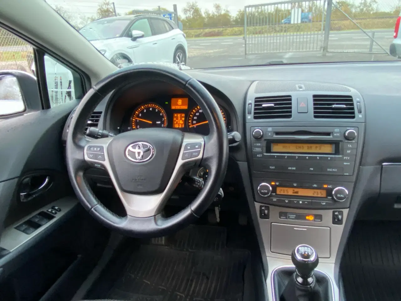 Billede 10 - Toyota Avensis 1,8 VVT-I T1 147HK Stc 6g