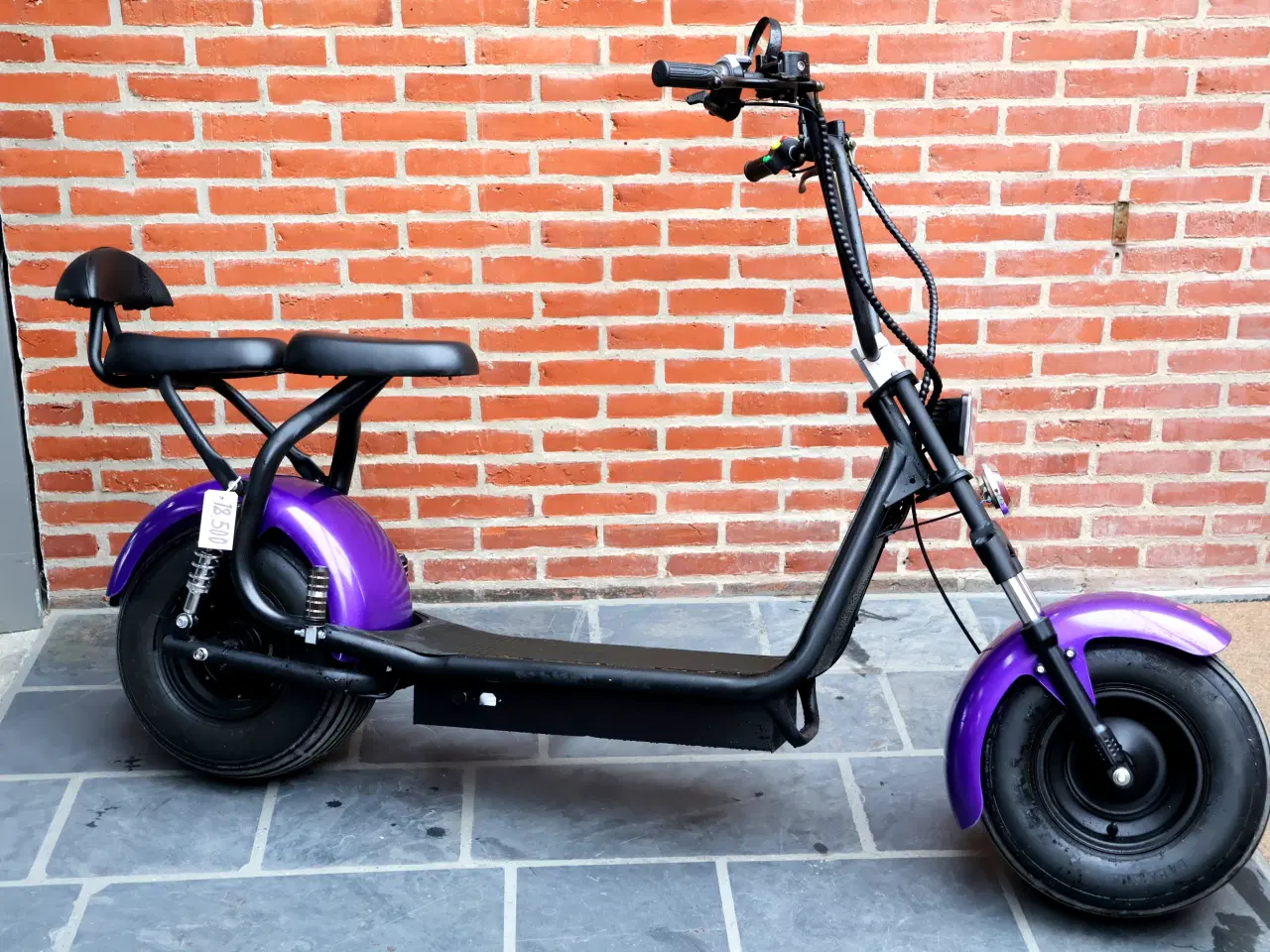 Billede 7 - El-scooter m/skivebremser for og bag, styrthjelm