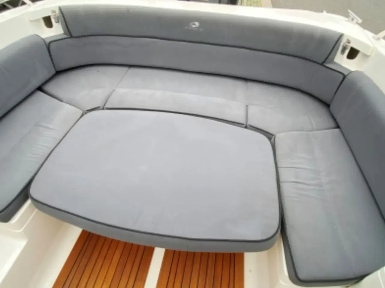 Billede 9 - 200 DC med 150 HK Suzuki-EFI 4 takt - udstyr