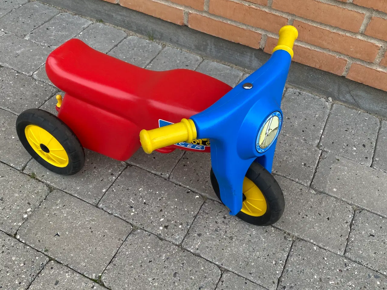 Billede 2 - Dan-Toy scooter med gummihjul