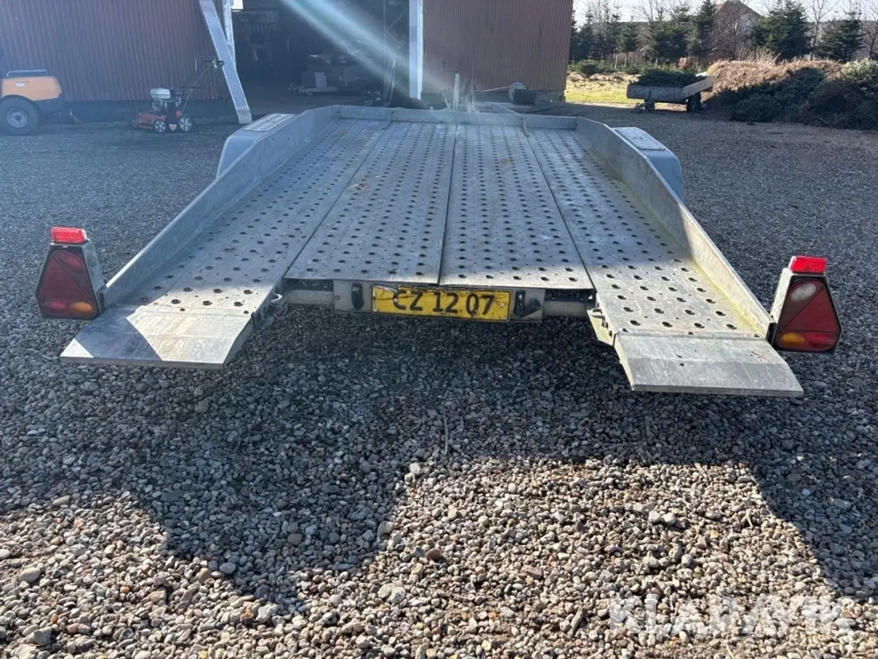 Billede 2 - Trailer Variant 2704A4