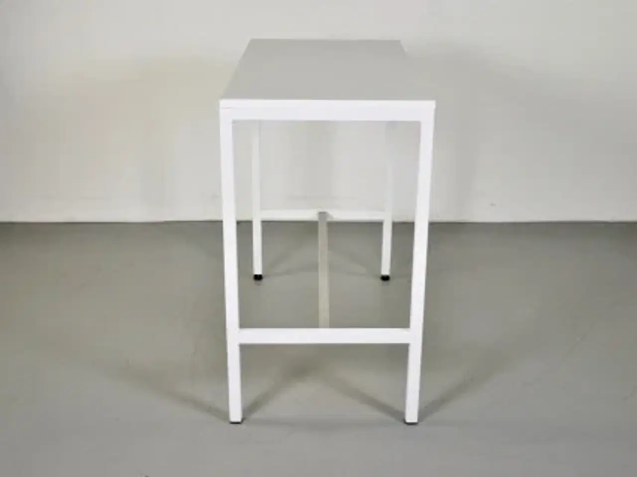 Billede 4 - Square højbord/ståbord i hvid