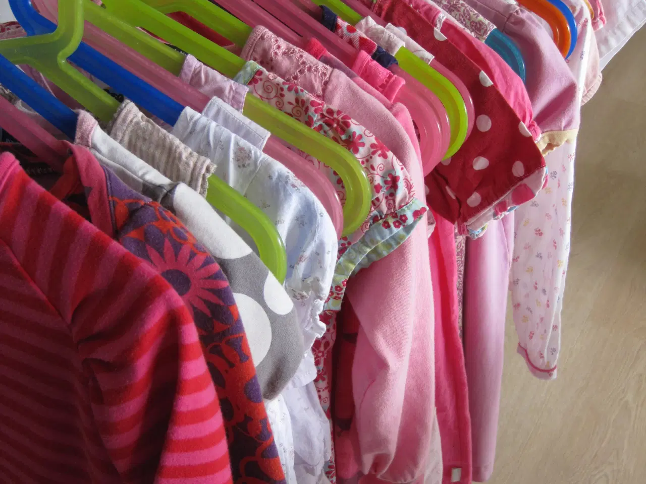 Billede 1 - Søde sommerkjoler str. 74 til 98