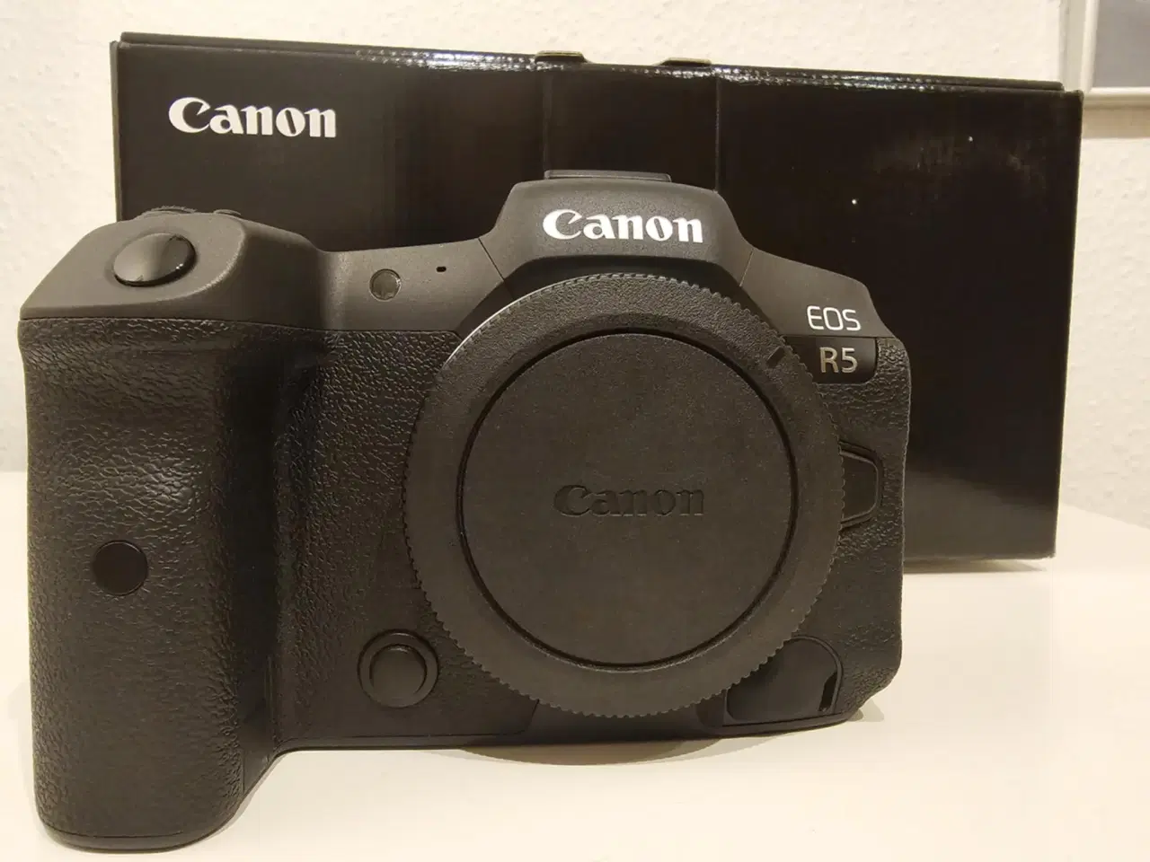 Billede 3 - Canon EOS R5  Som nyt  Stadig garanti  LAV Shuter