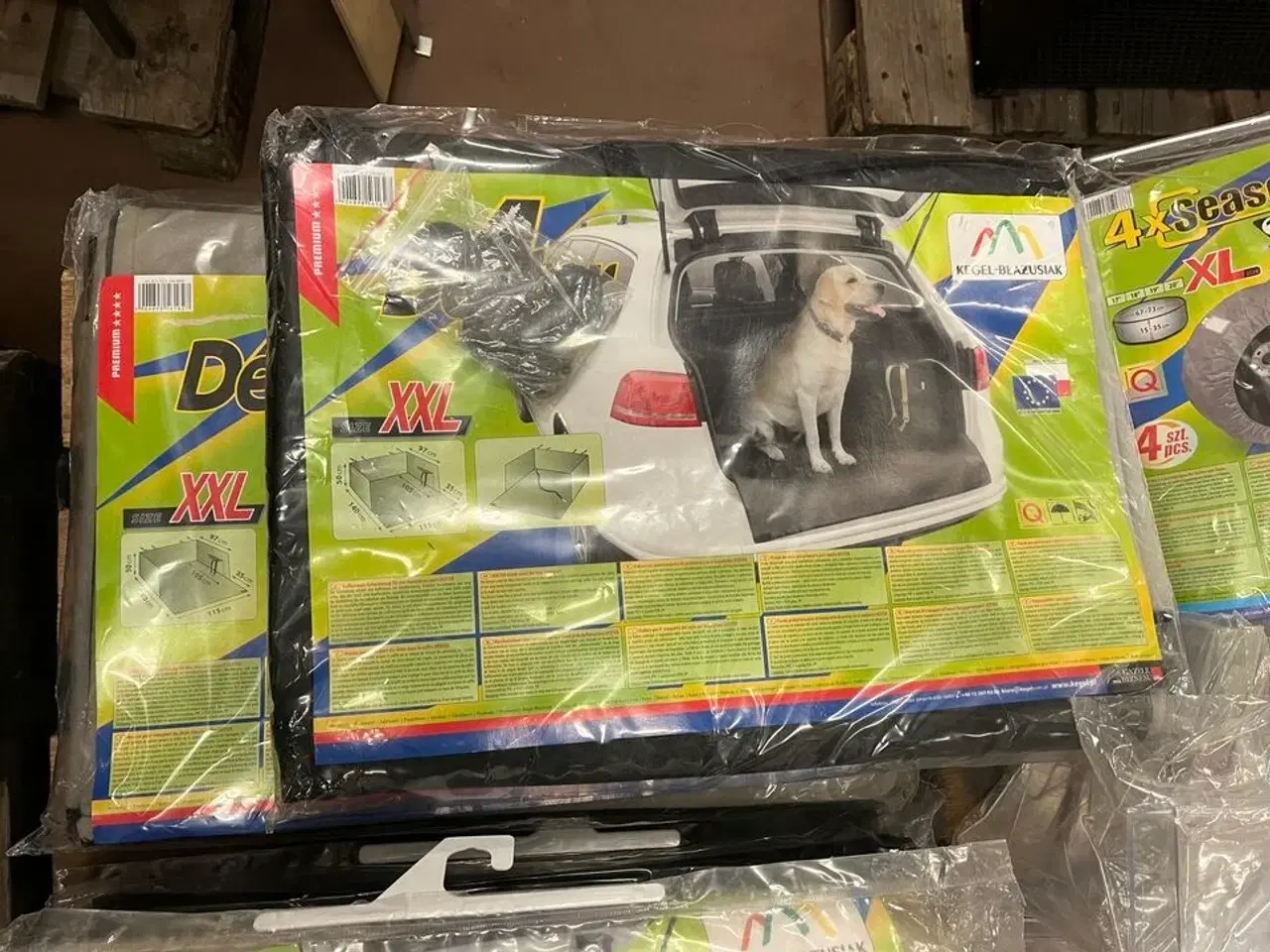 Billede 3 - Dækovertræk, børnesædeovertræk og hundetæppe