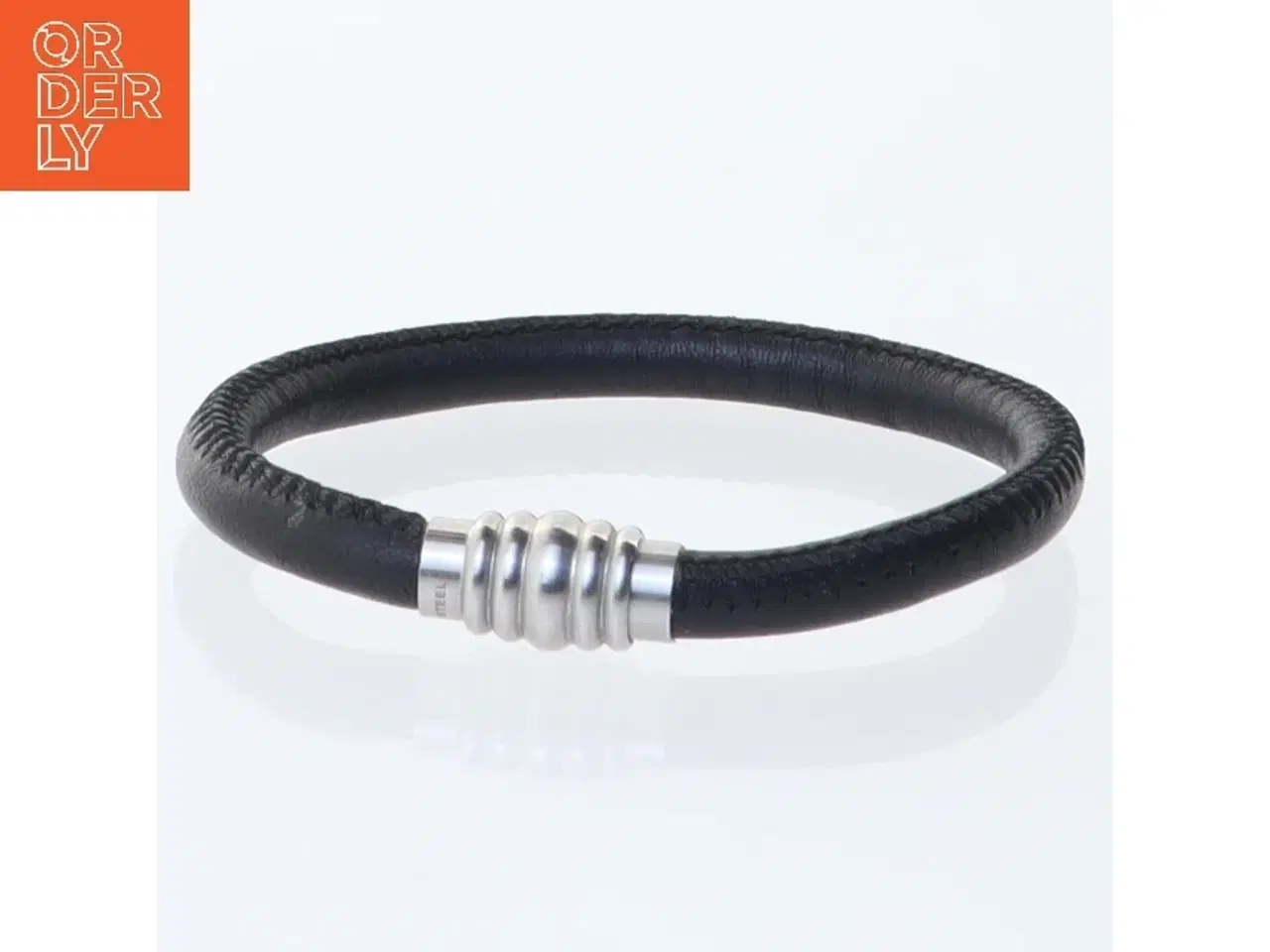 Billede 4 - Læderarmbånd med metaldetaljer (str. 22 cm)