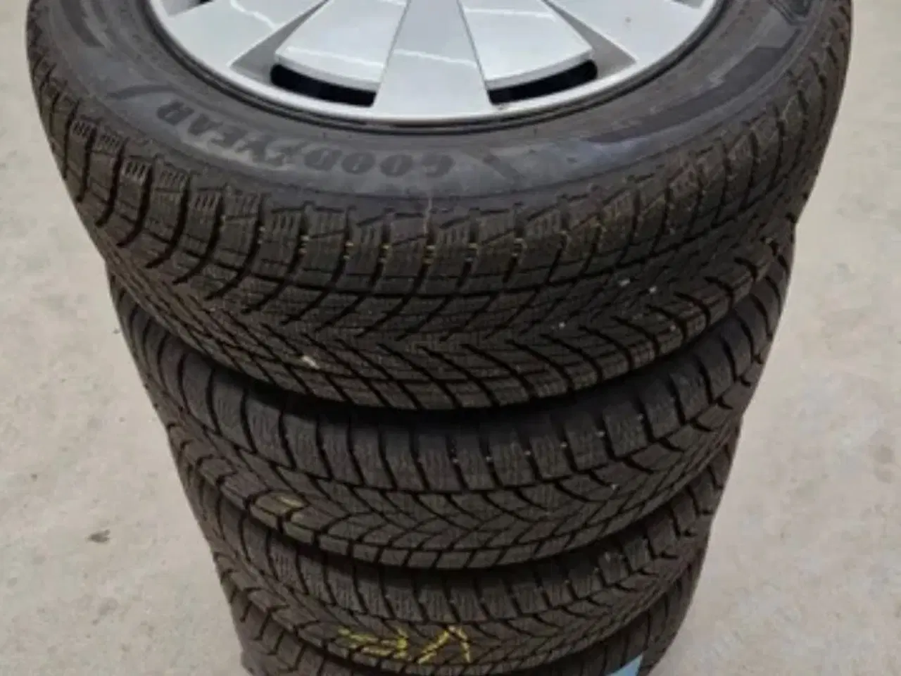 Billede 1 - Audi A3 vinterhjul 205/55 R16 M+S og 3PMSF