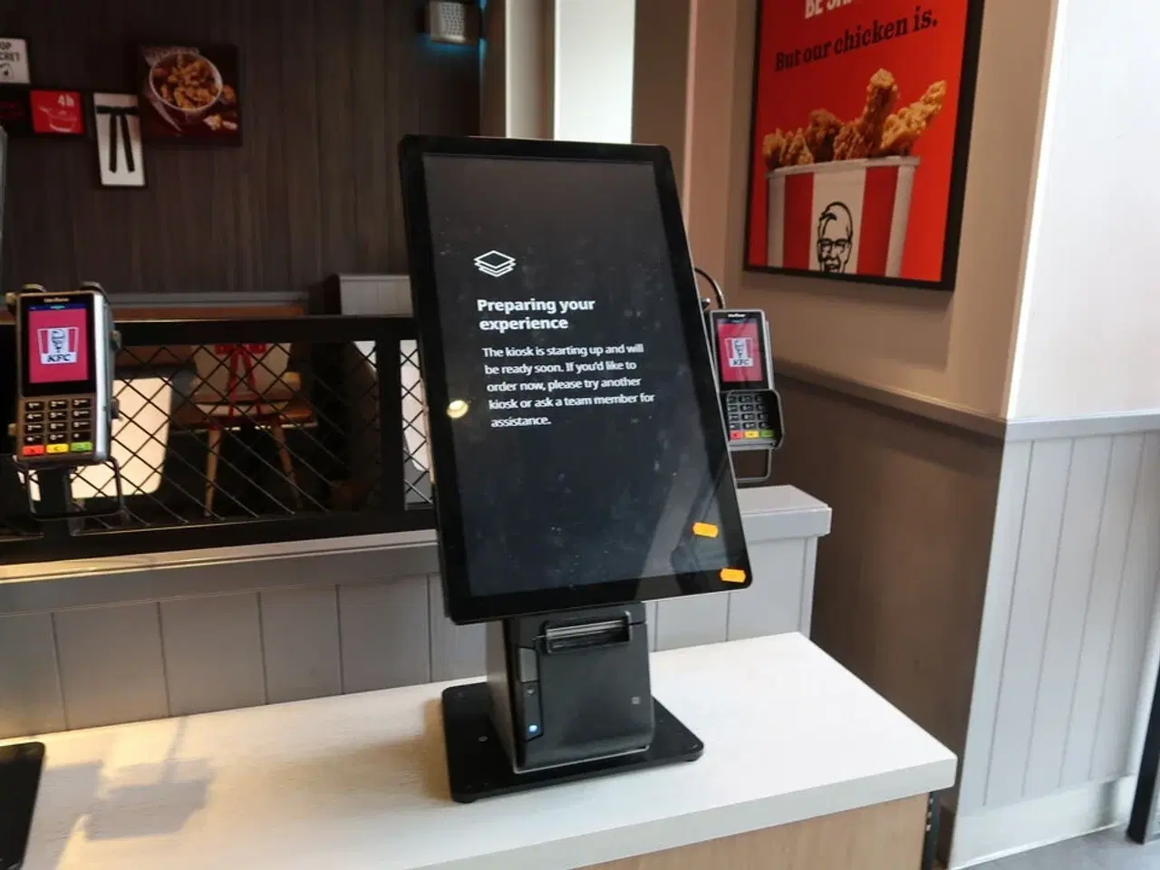 Billede 1 - All-in-one touch computer ELO ESY22i5 med bonprinter samt dankortterminal