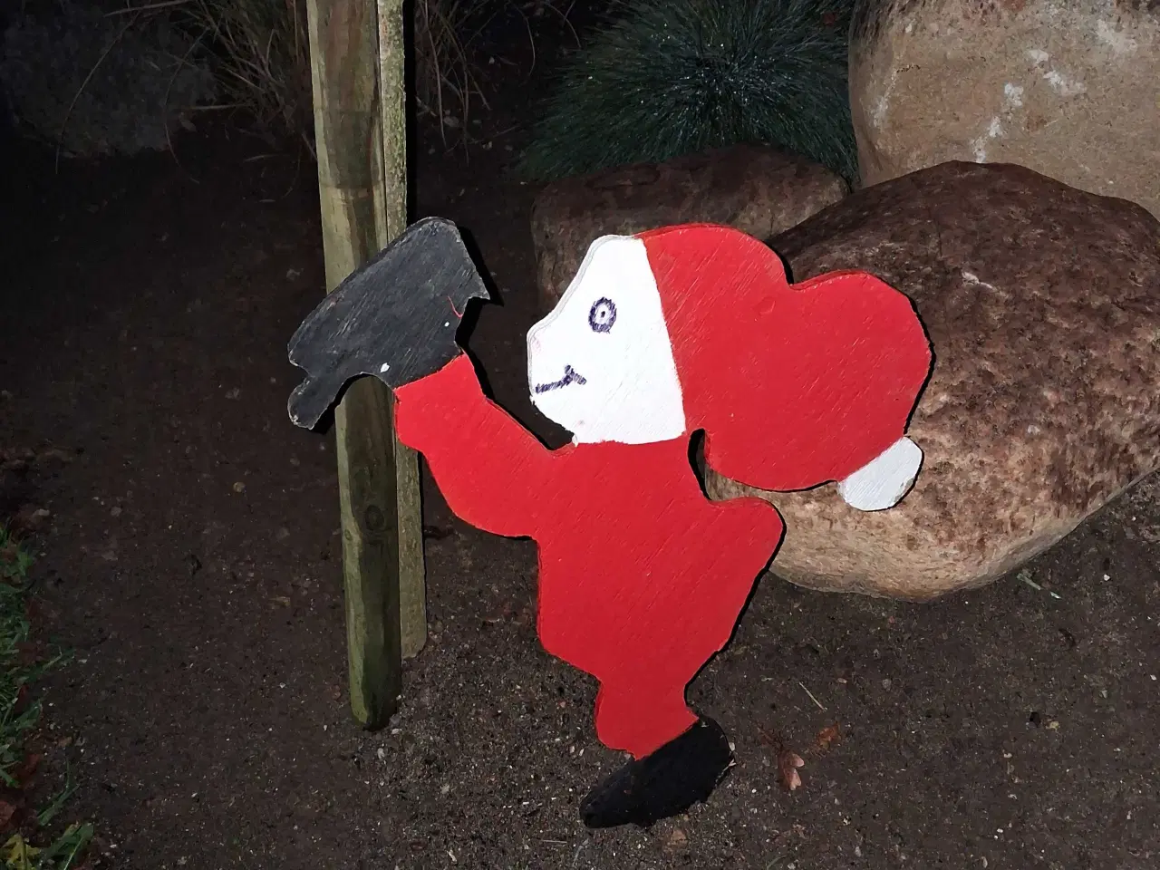 Billede 1 - Træ nisser sælges og andet jule ting