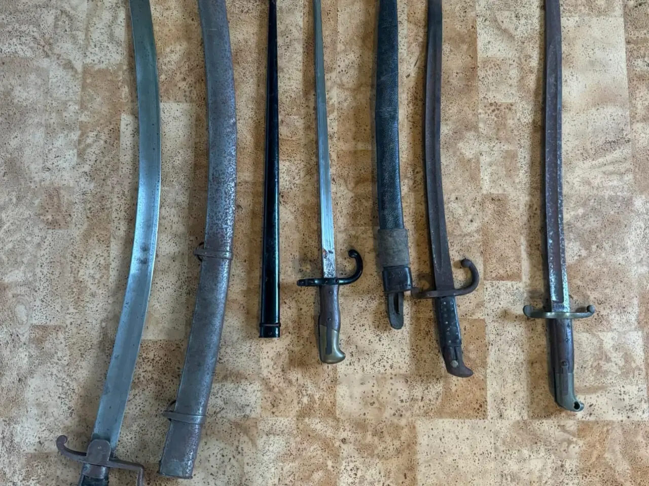 Billede 1 - Sælges samlet