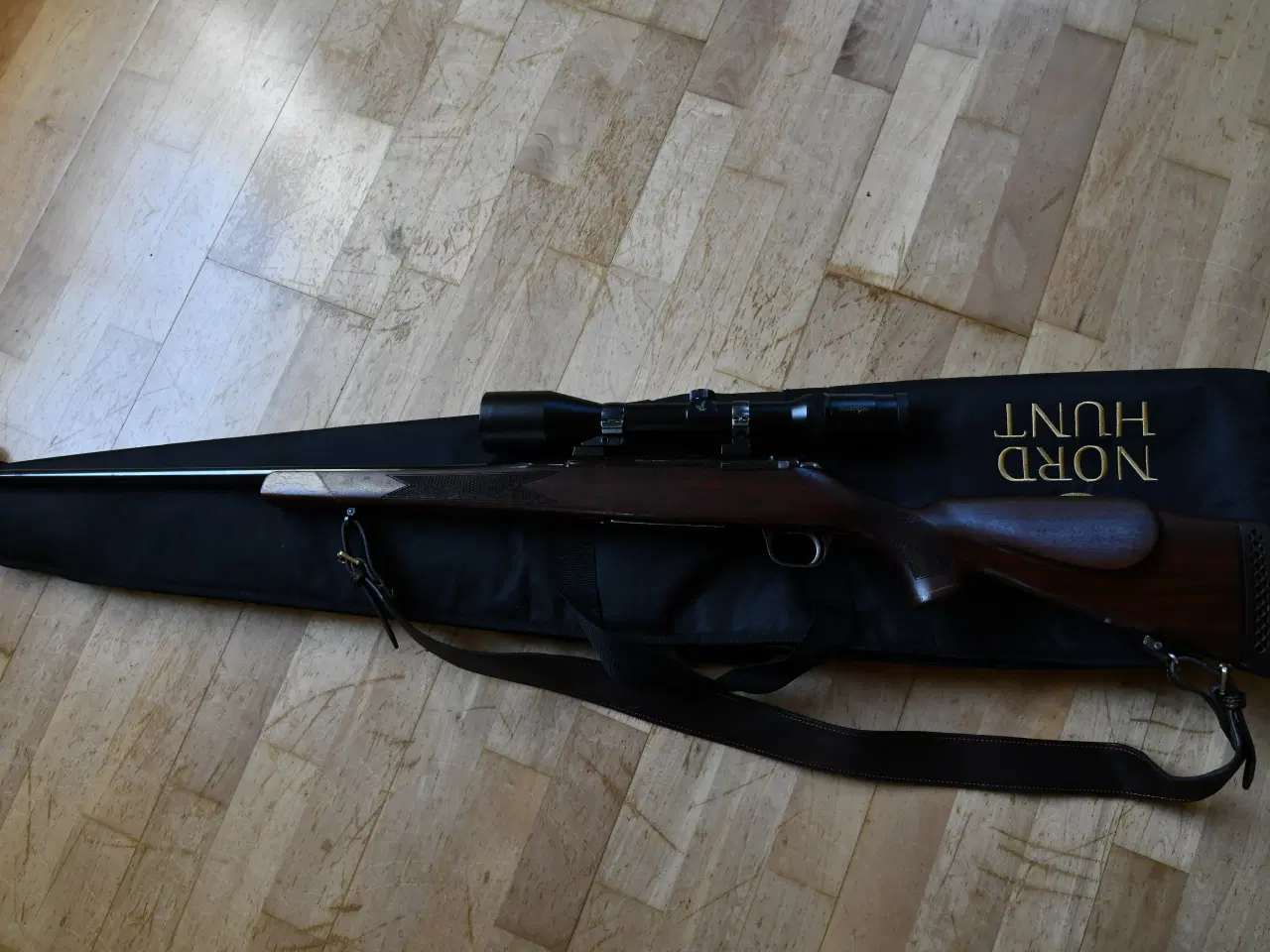 Billede 4 - Schultz og Larsen riffel - Ikonisk model M60 3714