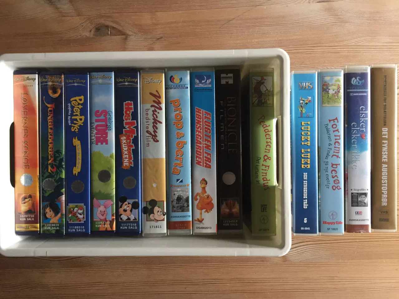 Billede 3 - 37 VHS Walt Disney Klassikere, orig. gl. tegnefilm