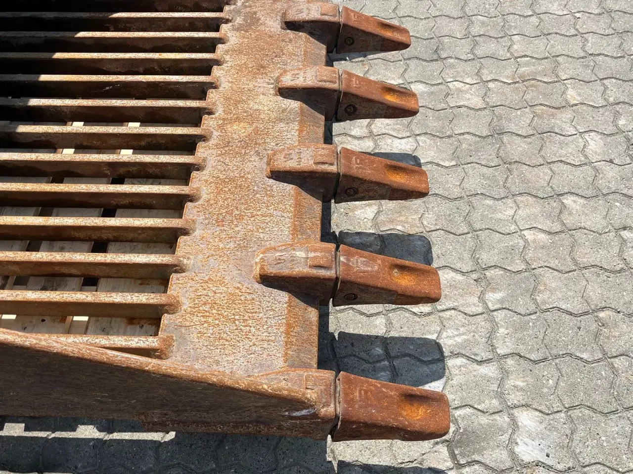 Billede 7 - JST Skovl JST 150cm risteskovl med s70 fæste for +/- 20tons maskine