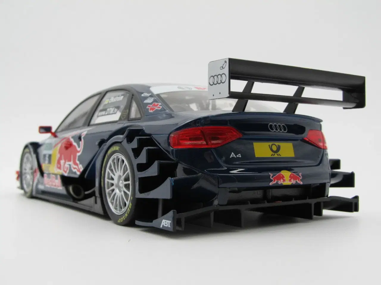 Billede 7 - 2009 Audi A4 DTM #5 Mathias Eksrtöm 1:18