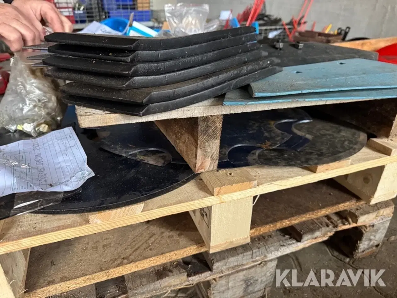 Billede 11 - Sliddele til rotorharvtænder og plov Lemken