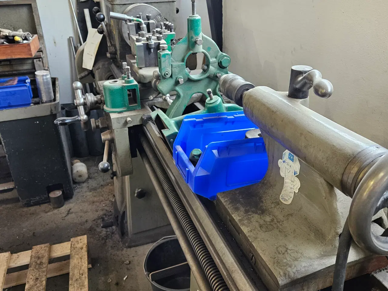 Billede 1 - DREJEBÆNK med tilbehør 