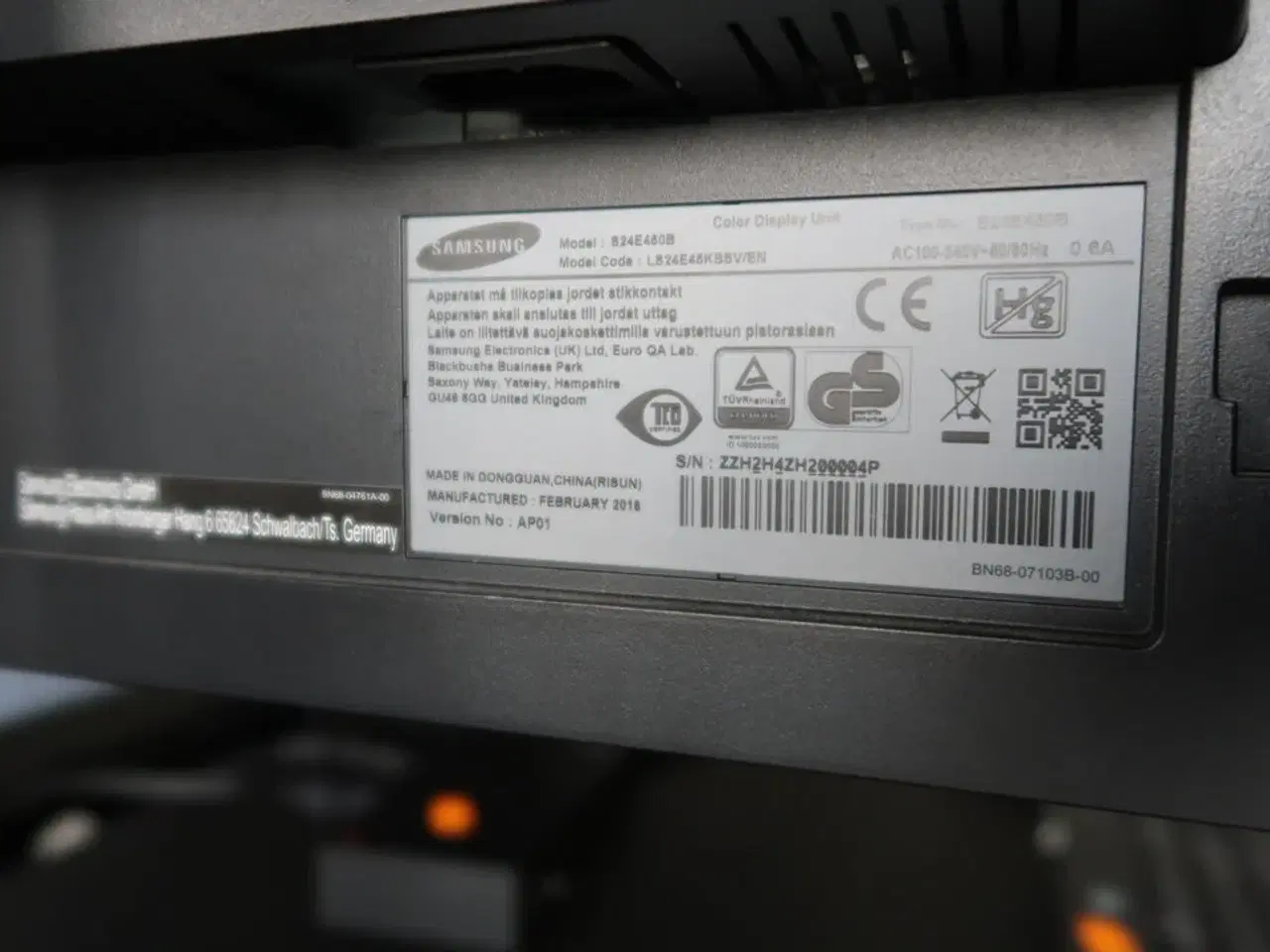 Billede 2 - 2 stk. computerskærme SAMSUNG S24E450, dockingstation LENOVO ThinkPad, tastatur, mus