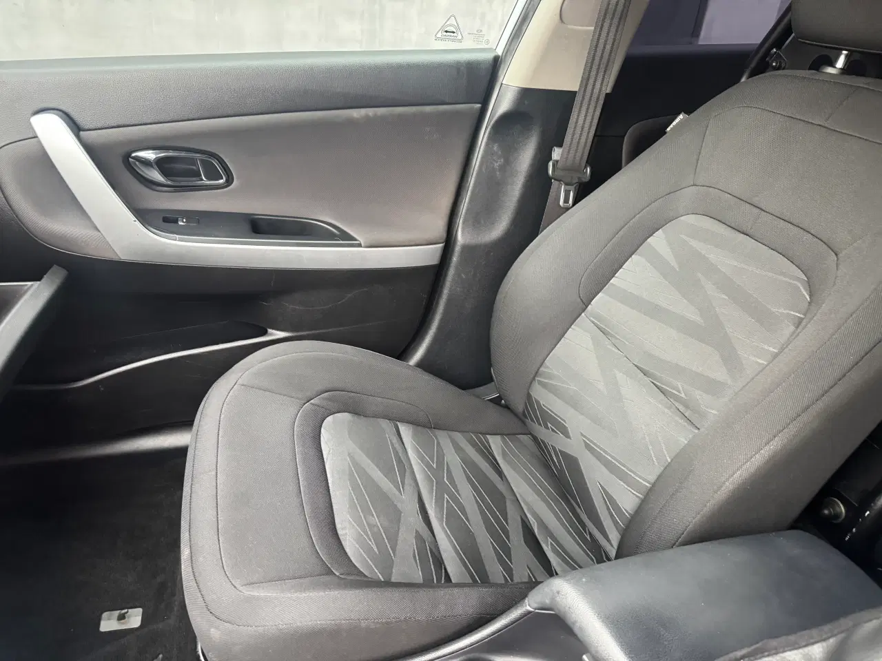 Billede 8 - Kia Ceed. Gul pladet. Tidligere service vogn. 