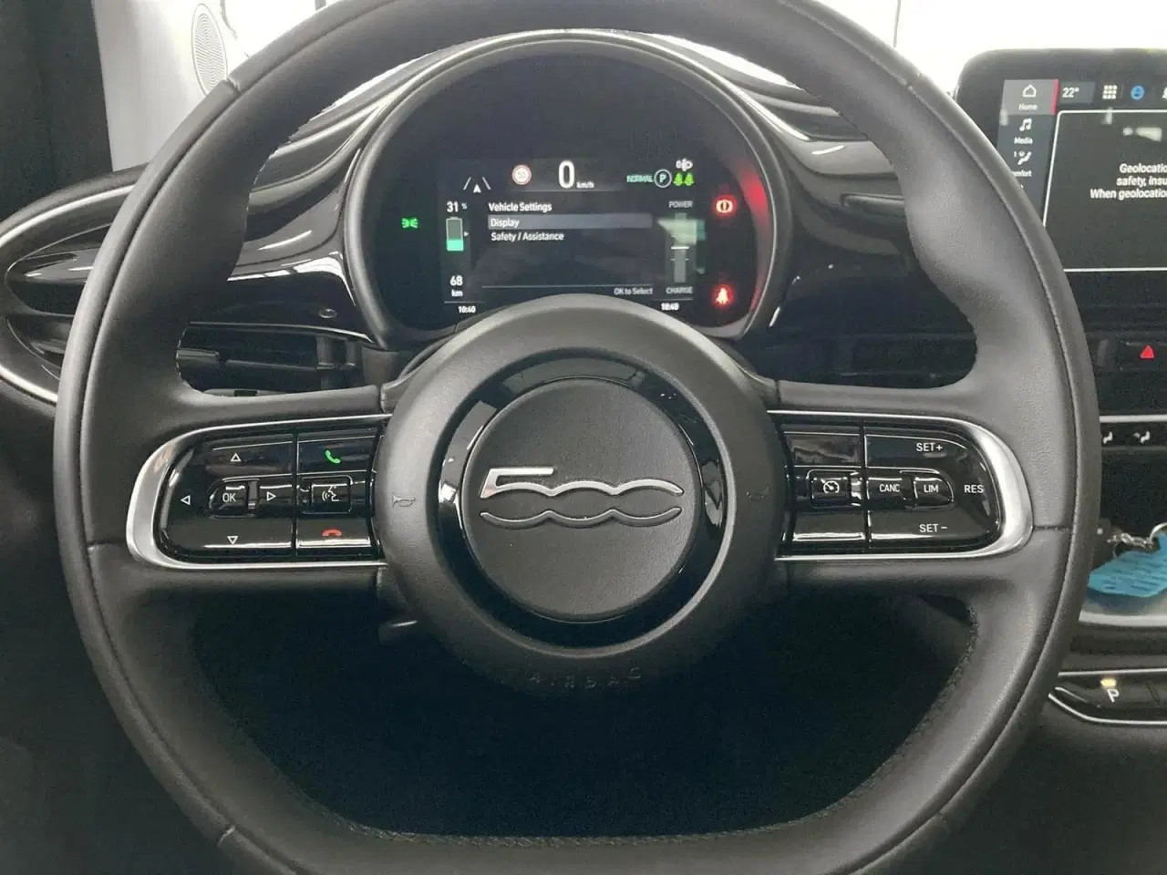 Billede 10 - Fiat 500e 42 Icon Sky
