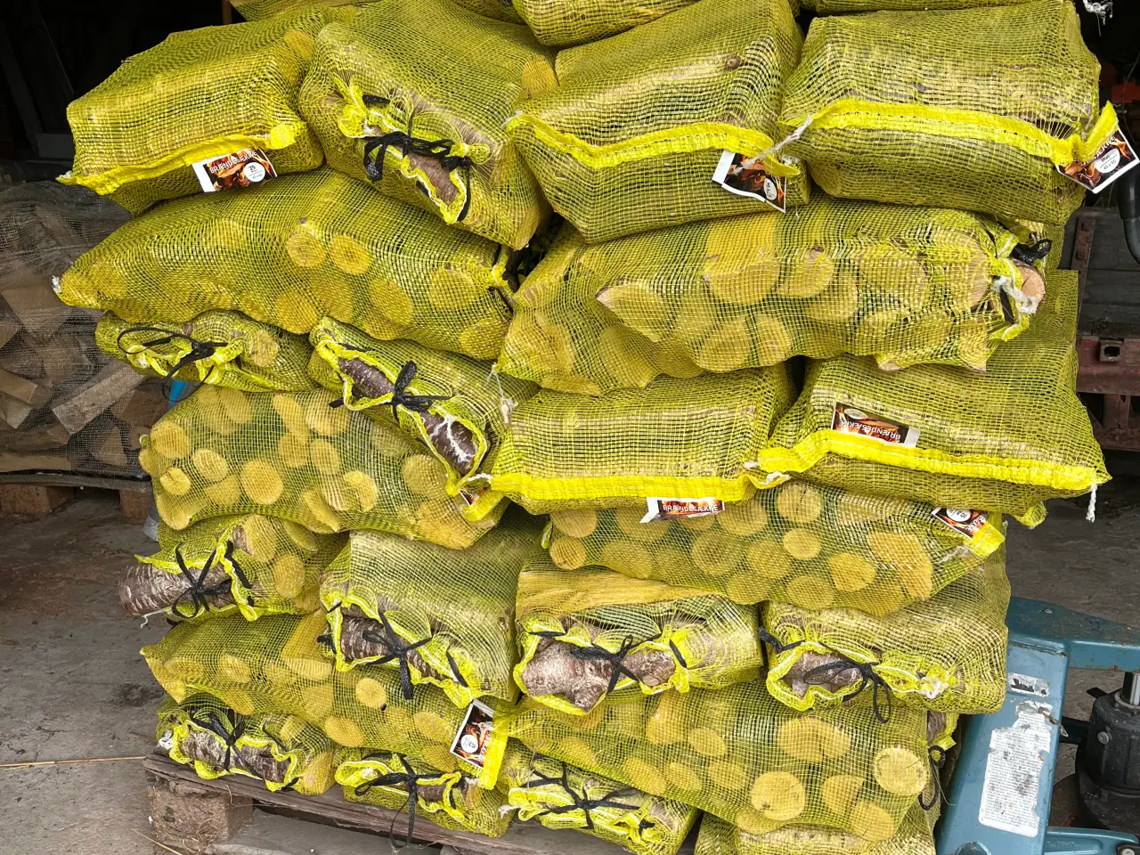 Billede 1 - Brændesække kirsebær træ ca. 10 kg.