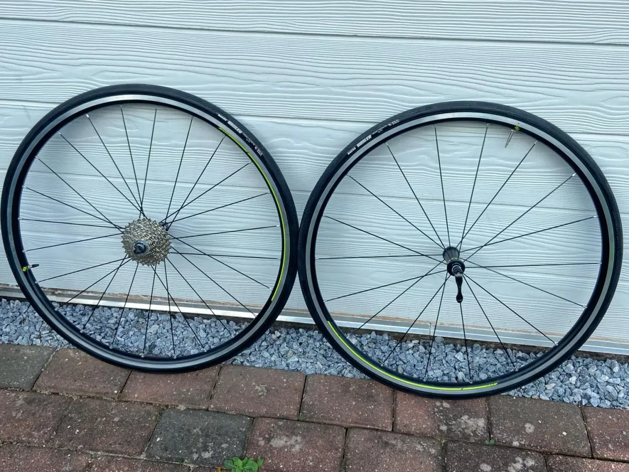 Billede 1 - Racercykel hjule sæt 700X23C