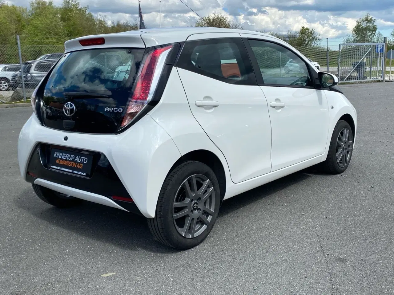 Billede 3 - Toyota Aygo 1,0 VVT-I X-Play + X-Touch 69HK 5d