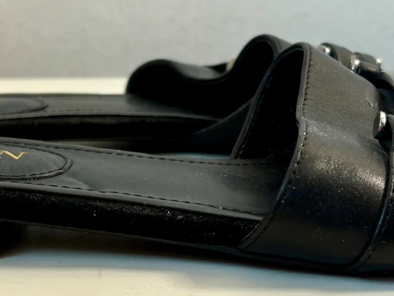 Billede 4 - Ralph Lauren, sorte sandaler i skind, str 37,5