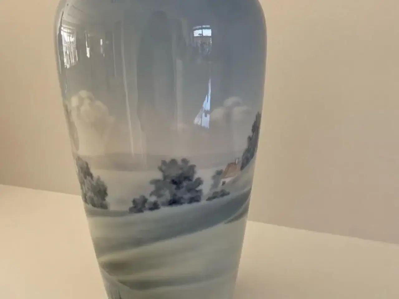 Billede 2 - B&G vase med landskab