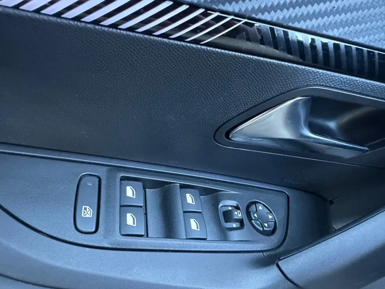 Billede 22 - Peugeot 2008 1,2 PureTech 130 Allure EAT8