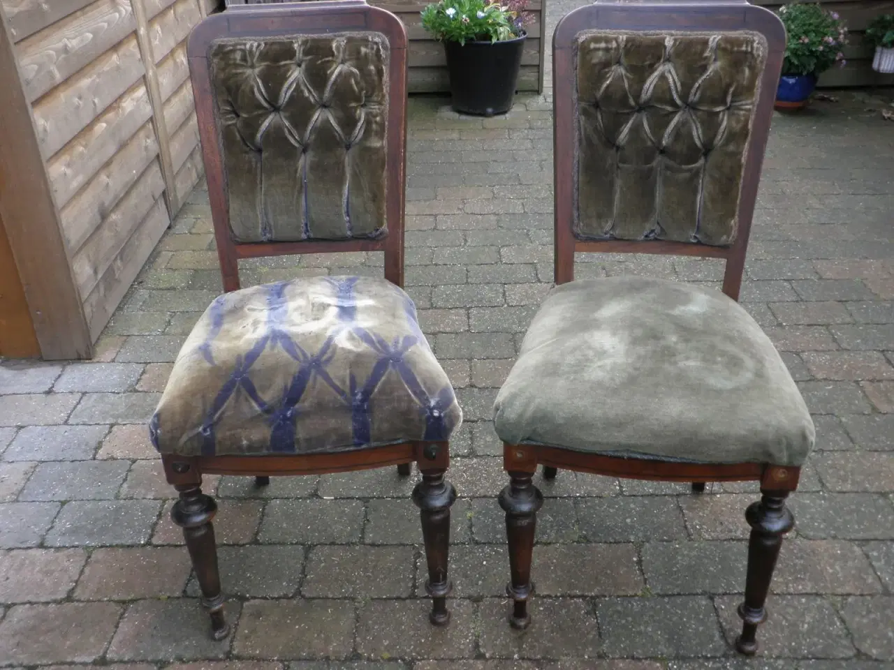 Billede 1 - To retro stole med fjedre til ompolstring