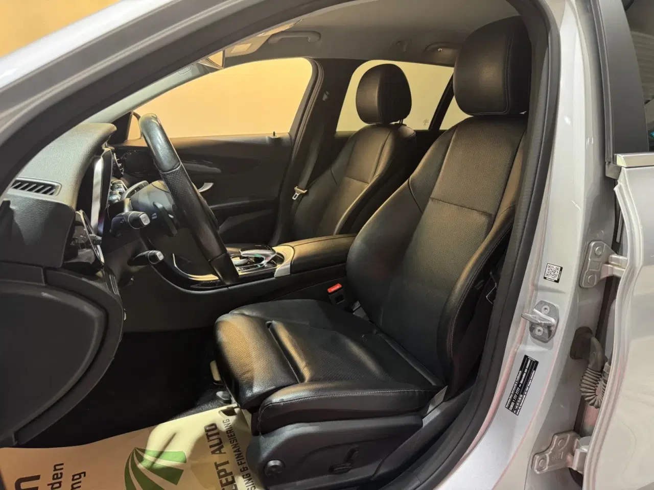 Billede 8 - Mercedes C220 d 2,2 Avantgarde stc. aut.