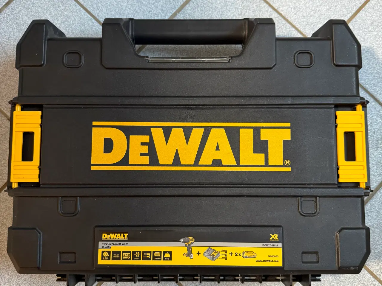Billede 9 - Ny Dewalt Bore-skruetrækker 18V, DCD708D2T