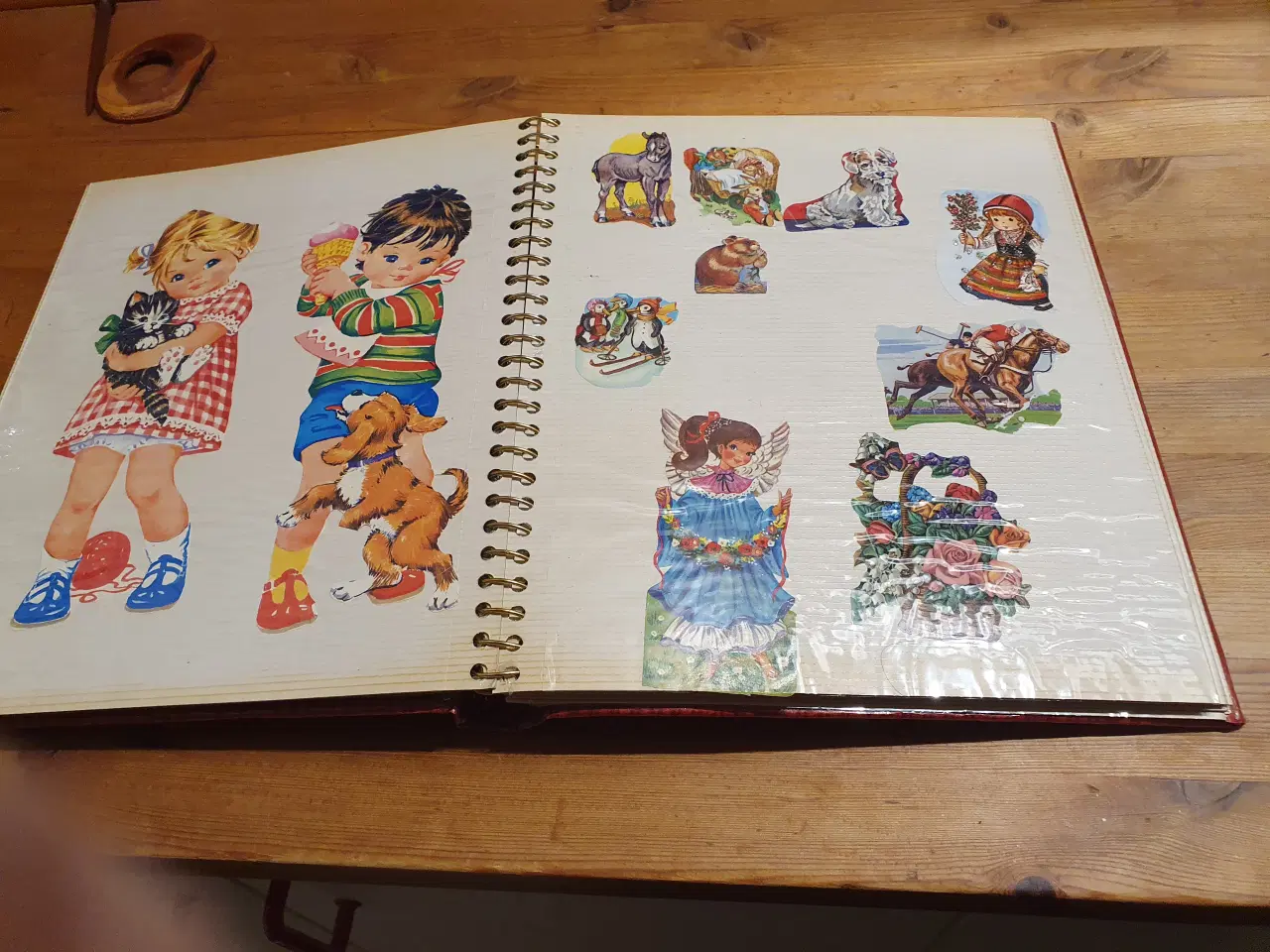 Billede 13 - Flot Glansbilledalbum, med indhold