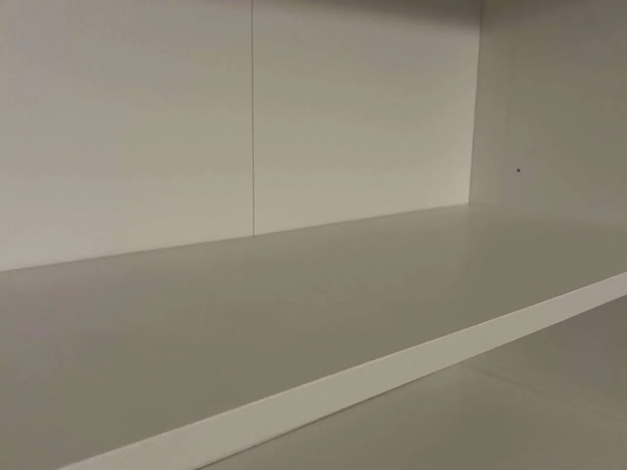 Billede 6 - IKEA Hvid Reol Skab