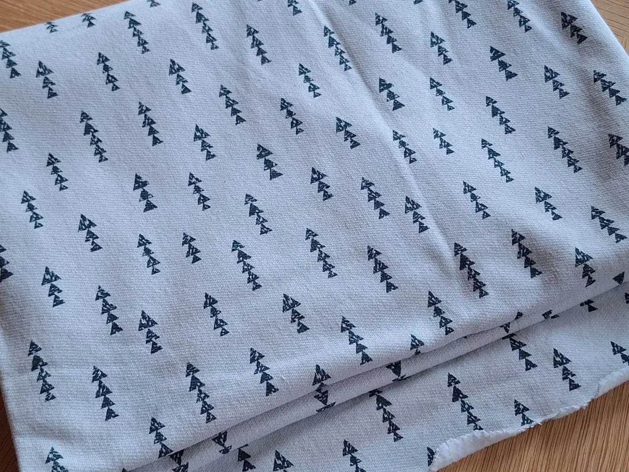 Billede 1 - Isoli med blød bagside 