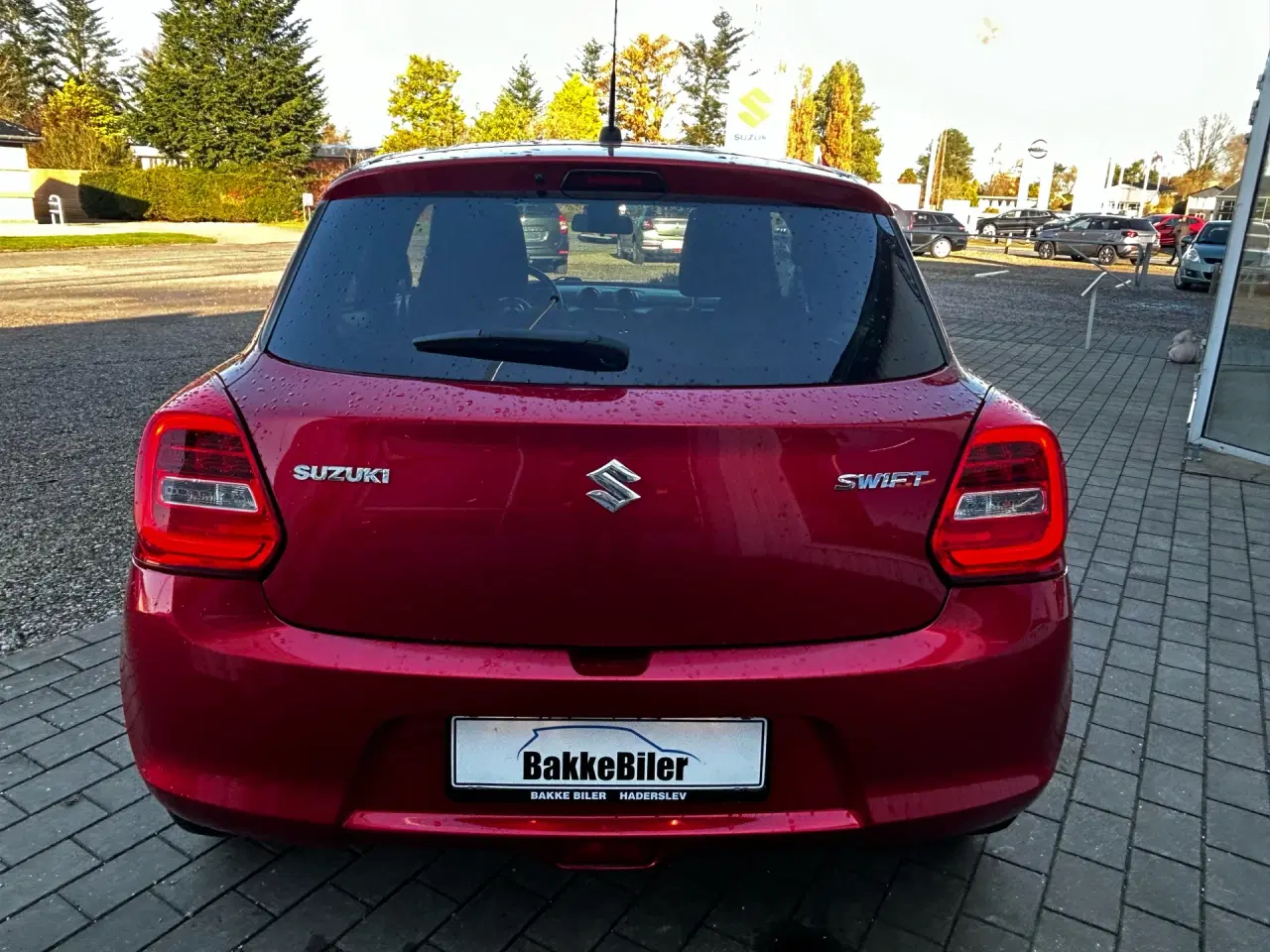 Billede 4 - Suzuki Swift 1,2 Dualjet Exclusive CVT 90HK 5d Aut.