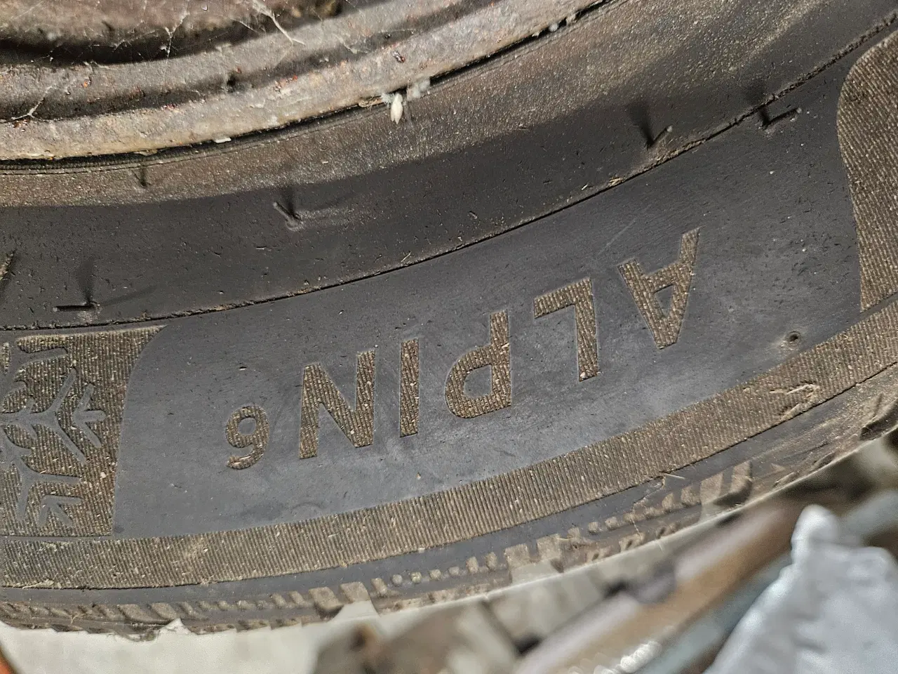 Billede 2 - Michelin Alpin 6, 4 stk på stålfælge