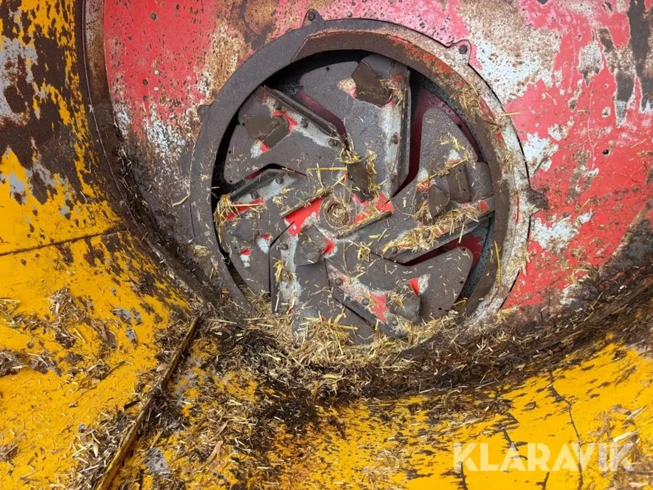 Billede 10 - Halmudlægger Teagle Tomahawk 5050 - brugt til jordbær