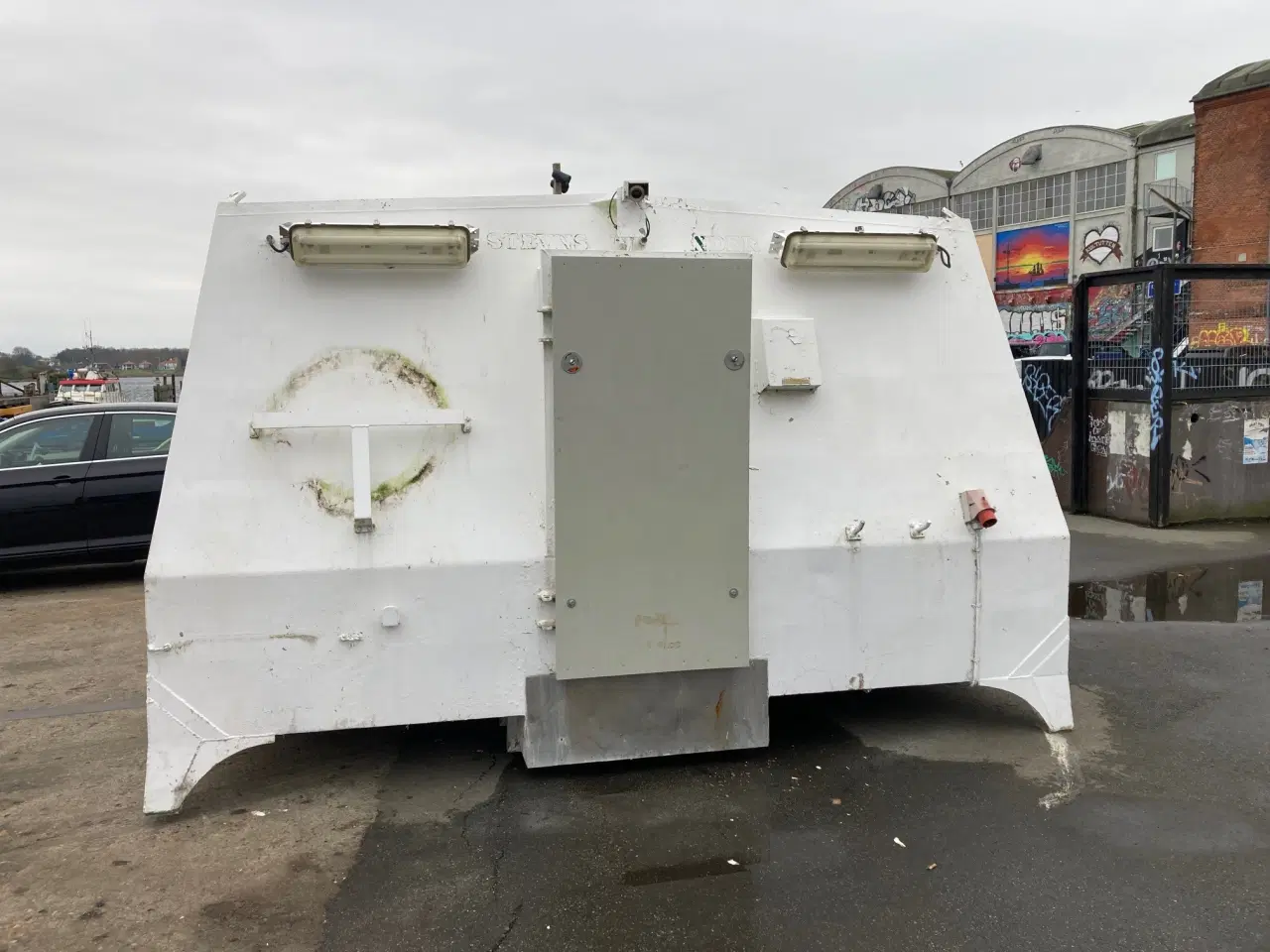 Billede 1 - Aluminiums dækshus, sektion fra crewboat