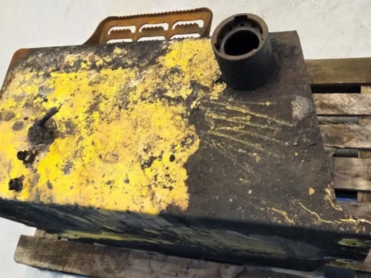 Billede 19 - New Holland LB115B Dieseltank 87355226