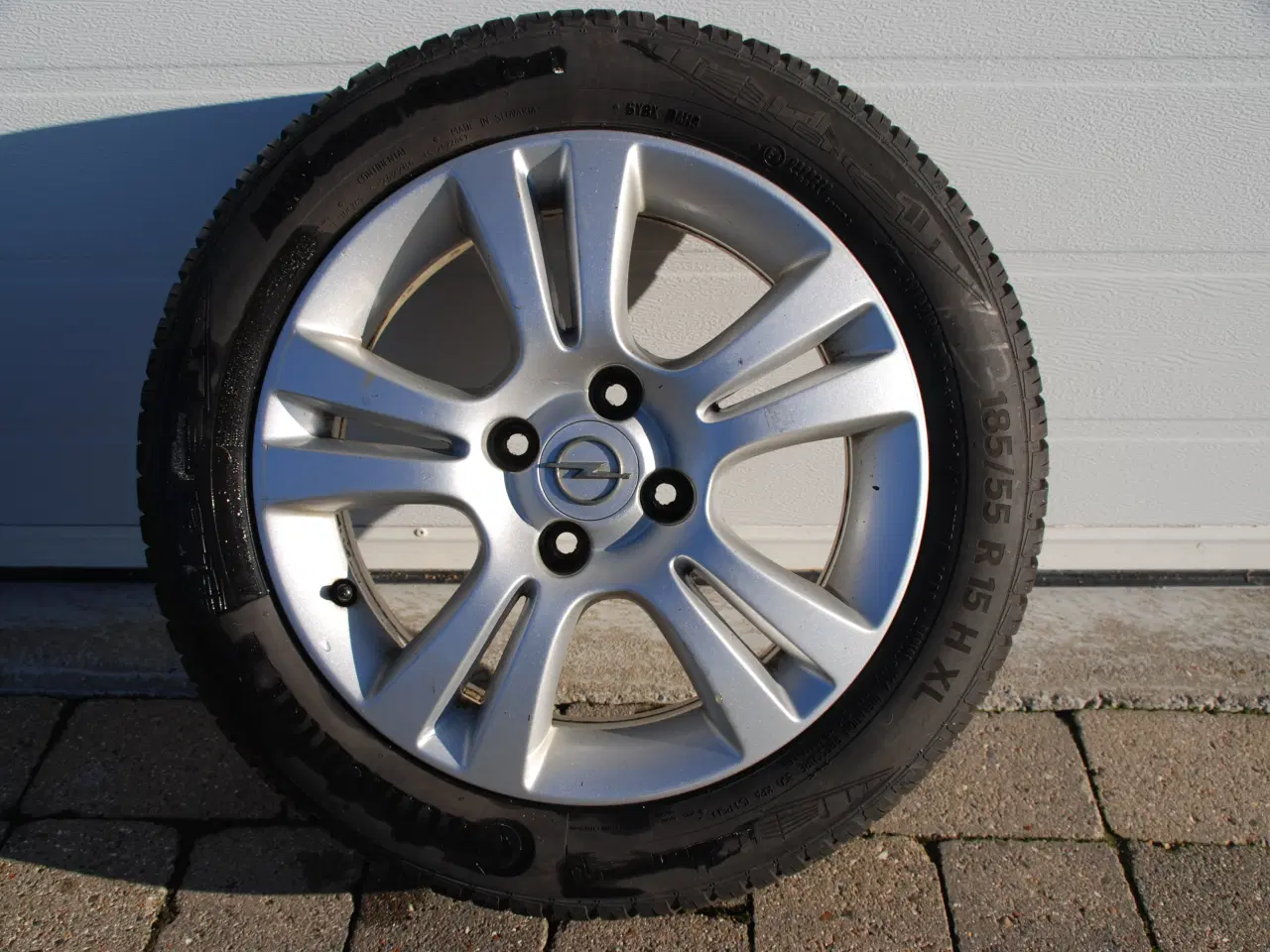 Billede 4 - Helårsdæk på alufælge