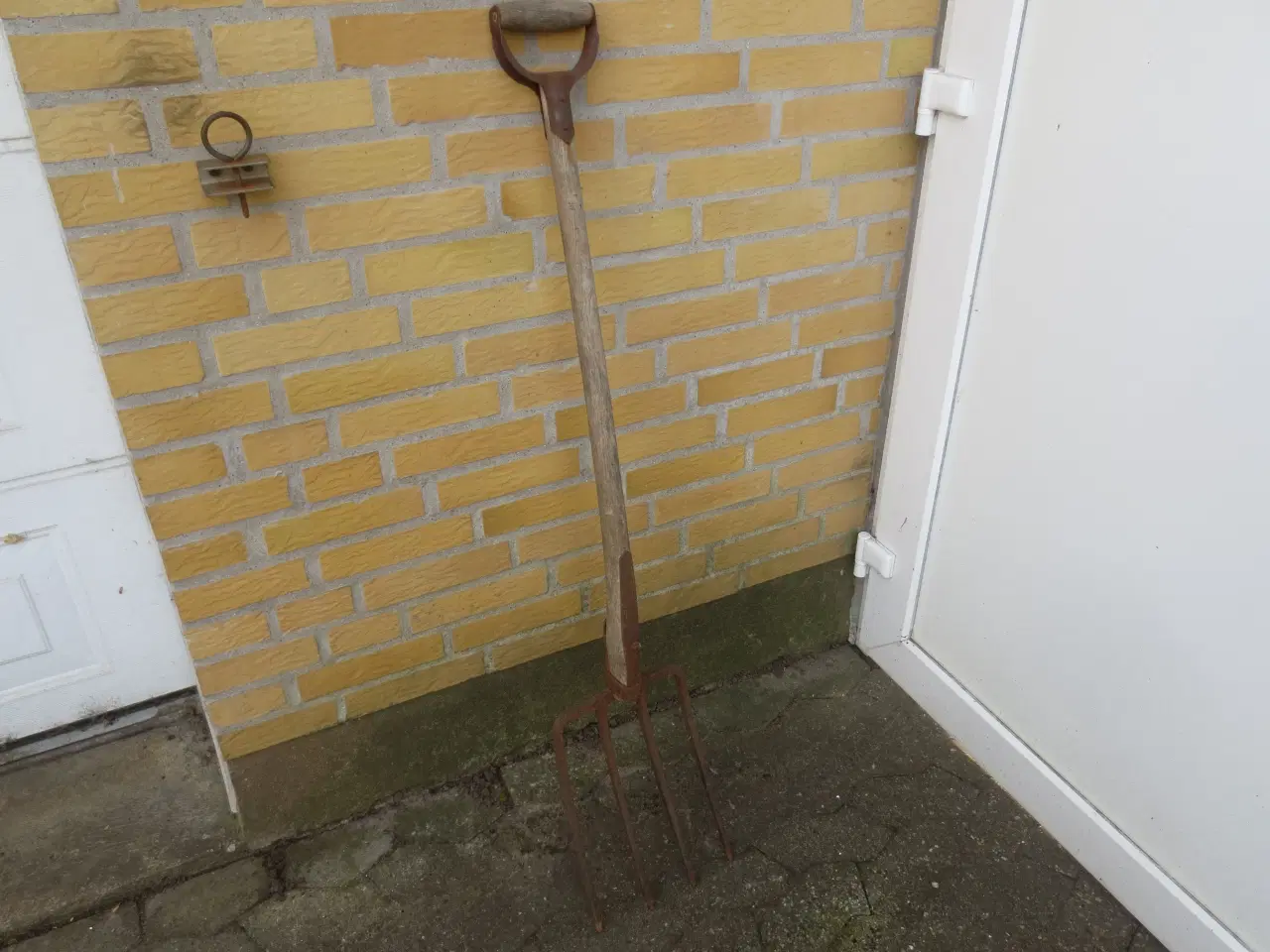 Billede 1 - 1 stk Lysbro Stenfork 