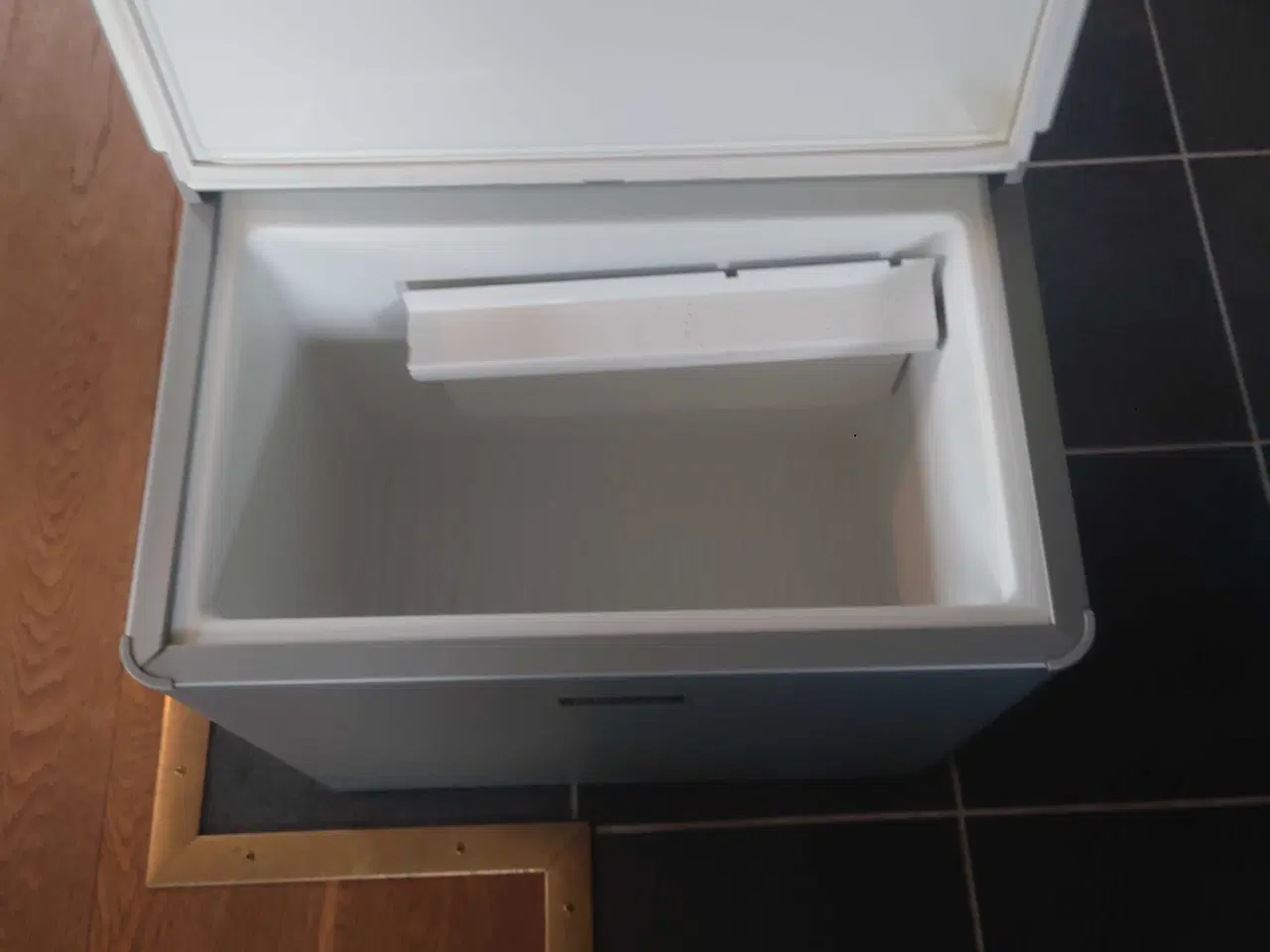 Billede 6 - Køleboks til 12 w og 220 og gas 11 kg